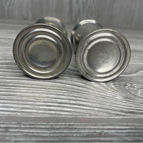 Vintage Empire & web weighted pewter salt & pepper shaker w glass interior decor - Picture 4 of 10